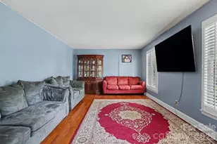 6300 Idlebrook Dr, Charlotte, NC 28212 - Photo 13