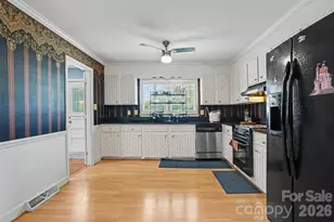 6300 Idlebrook Dr, Charlotte, NC 28212 - Photo 11