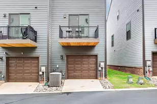 6019 Fonsac Ln, Charlotte, NC 28217 - Photo 29
