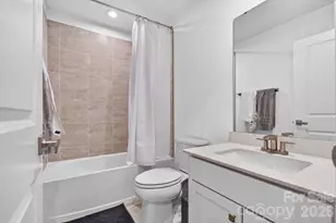 6019 Fonsac Ln, Charlotte, NC 28217 - Photo 23
