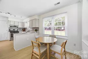 8729 Totteridge Dr, Charlotte, NC 28277 - Photo 11