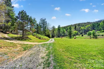 1959 Jackson Town Road #A, Spruce Pine, NC 28777 - Photo 29