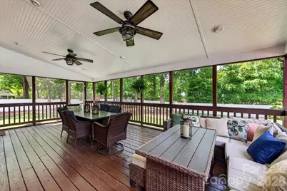 10216 Hollybrook Drive, Charlotte, NC 28277 - Photo 17