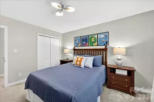 10216 Hollybrook Dr, Charlotte, NC 28277 - Photo 35