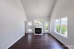 9606 Jack Russell Ct, Charlotte, NC 28269 - Photo 3
