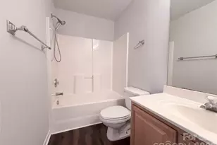 9606 Jack Russell Ct, Charlotte, NC 28269 - Photo 11