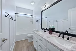 1825 Laveta Rd, Charlotte, NC 28269 - Photo 29
