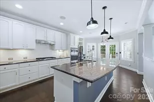 1825 Laveta Rd, Charlotte, NC 28269 - Photo 13