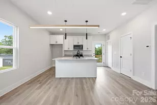 226 Summit Ave, Albemarle, NC 28001 - Photo 3