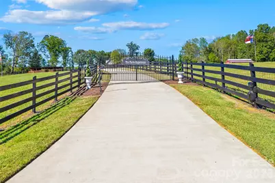 1989 Joe Johnson Road, Catawba, NC 28609 - Photo 9