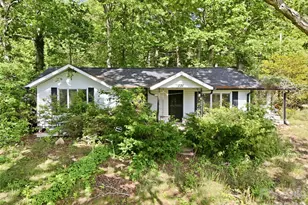 767 New Haw Creek Rd, Asheville, NC 28805 - Photo 9