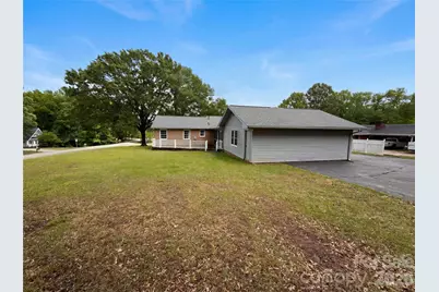 2077 Strafford Drive, Lancaster, SC 29720 - Photo 15