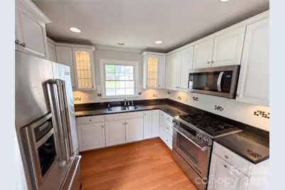 2077 Strafford Drive, Lancaster, SC 29720 - Photo 5