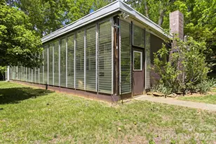 20 Reed Rd, Asheville, NC 28805 - Photo 3