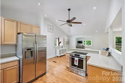 2027 Wensley Drive, Charlotte, NC 28210 - Photo 3