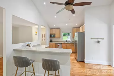 2027 Wensley Drive, Charlotte, NC 28210 - Photo 5