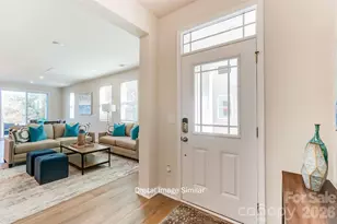 6032 Mallow Crossing Ln, Charlotte, NC 28213 - Photo 5