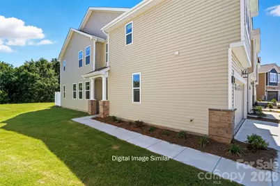 6032 Mallow Crossing Lane, Charlotte, NC 28213 - Photo 3