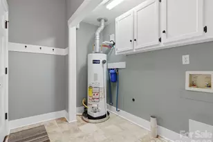 911 Weymouth Dr, Gastonia, NC 28056 - Photo 35