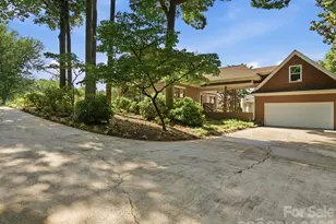 911 Weymouth Dr, Gastonia, NC 28056 - Photo 3