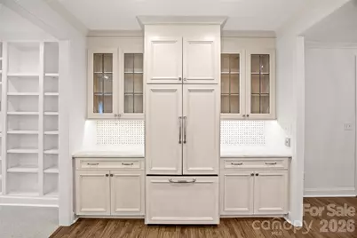 922 Cherokee Road, Charlotte, NC 28207 - Photo 5