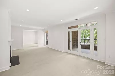 922 Cherokee Road, Charlotte, NC 28207 - Photo 9
