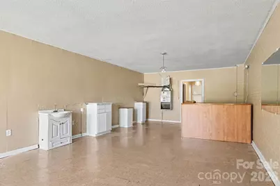 401 E Gay Street, Lancaster, SC 29720 - Photo 5