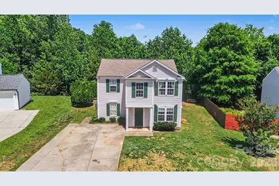 9306 Tiger Lily Lane, Charlotte, NC 28215 - Photo 3