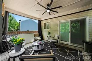 9306 Tiger Lily Ln, Charlotte, NC 28215 - Photo 31