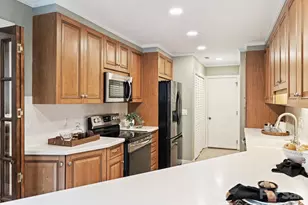 6434 Brandonwood Ct, Charlotte, NC 28226 - Photo 13