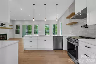 24 Copper Mill Ct, Candler, NC 28715 - Photo 11