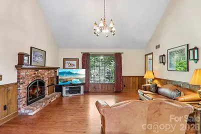 104 Finley Street, Hendersonville, NC 28739 - Photo 13