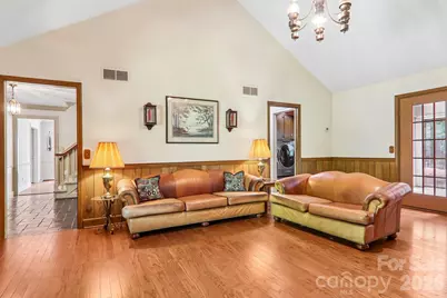 104 Finley Street, Hendersonville, NC 28739 - Photo 11