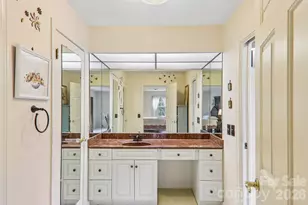 104 Finley St, Hendersonville, NC 28739 - Photo 27