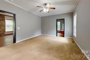 10 Bettys Dr, Waynesville, NC 28786 - Photo 11