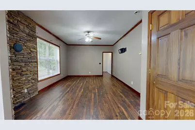 10 Betty's Drive, Waynesville, NC 28786 - Photo 9
