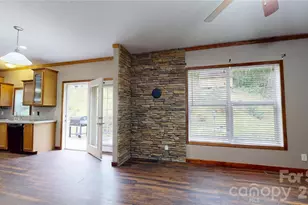 10 Bettys Dr, Waynesville, NC 28786 - Photo 7