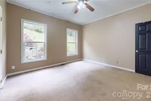 10 Bettys Dr, Waynesville, NC 28786 - Photo 19