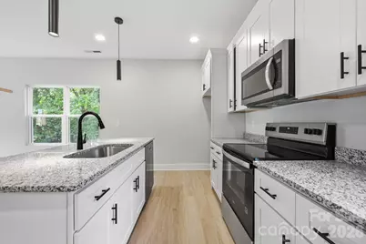 1038 Patton Avenue, Albemarle, NC 28001 - Photo 5