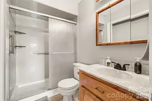 2960 Lavina Ln, Claremont, NC 28610 - Photo 17
