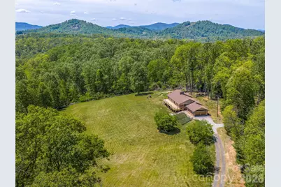 195 Red Bird Road, Spruce Pine, NC 28777 - Photo 3