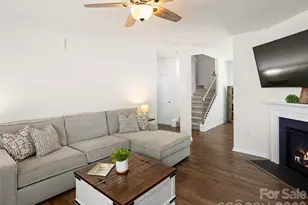 734 Fountain Pk Blvd, Asheville, NC 28806 - Photo 5