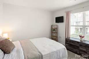 734 Fountain Pk Blvd, Asheville, NC 28806 - Photo 15