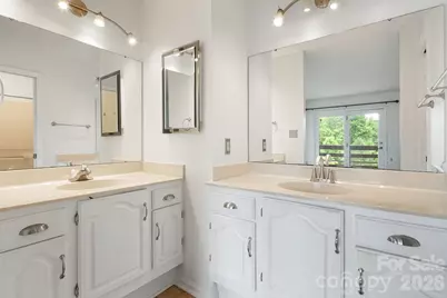 305 Piney Mountain Drive #J2, Asheville, NC 28805 - Photo 23