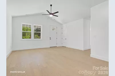 617 W Allen Street, Hendersonville, NC 28739 - Photo 11