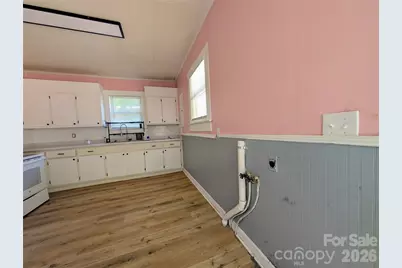 204 Shelby Street, Rhodhiss, NC 28602 - Photo 5