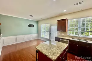 1104 Drayton Ct, Fort Mill, SC 29708 - Photo 9
