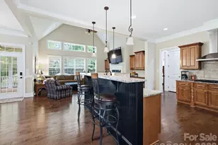 4005 Stonehill Ln, Matthews, NC 28104 - Photo 11