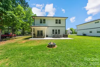 8925 Harrisburg Road, Charlotte, NC 28215 - Photo 5