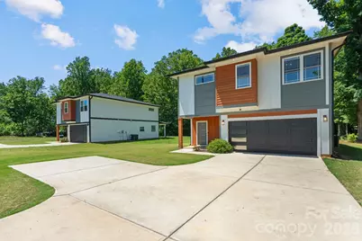 8925 Harrisburg Road, Charlotte, NC 28215 - Photo 1